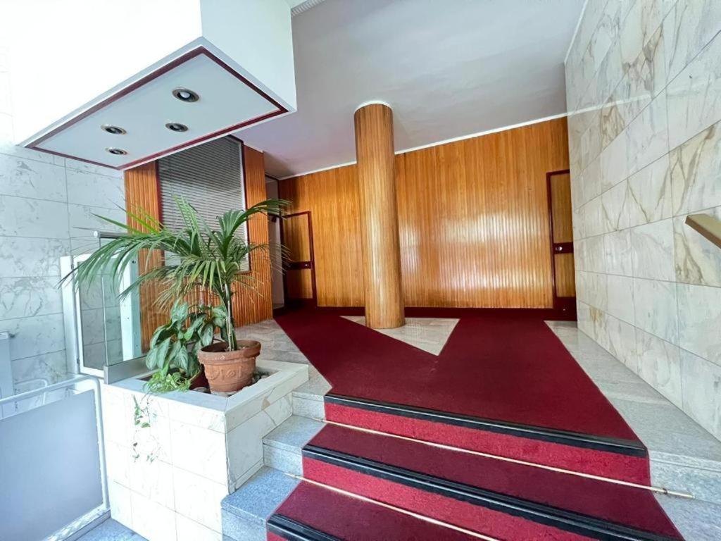 Home Fr Μιλάνο Εξωτερικό φωτογραφία